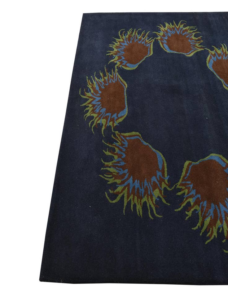 Detail image of  7' 6 x 7' 7 Luna Square Rug