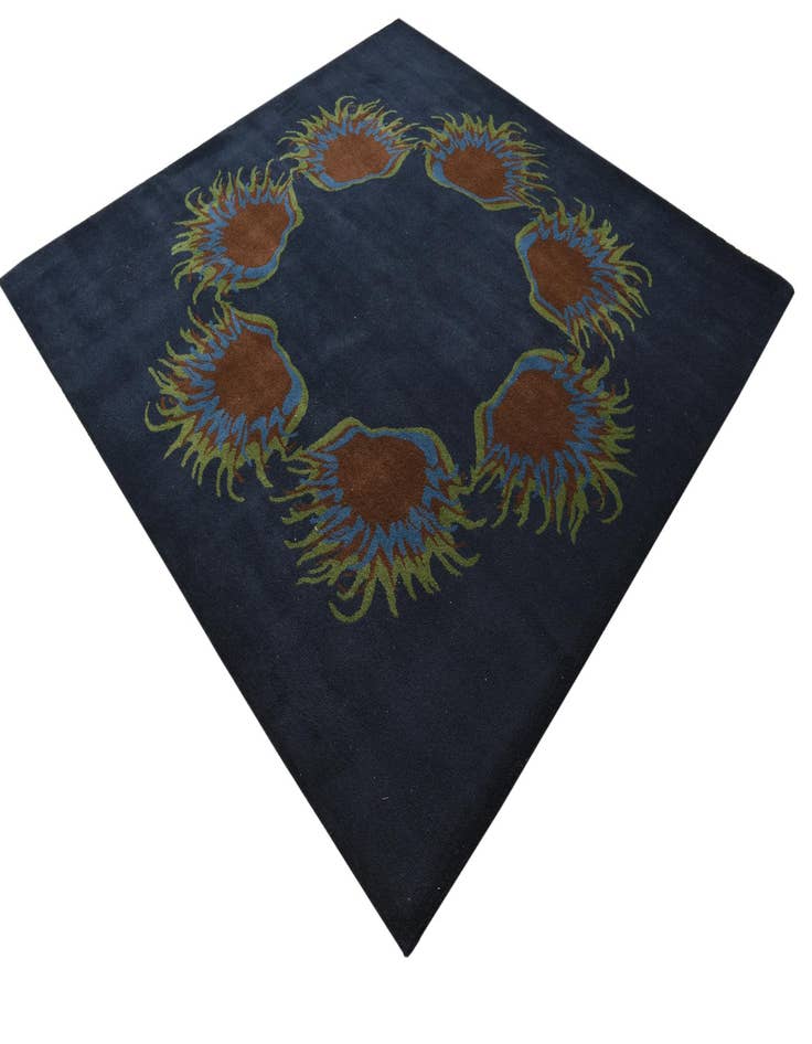 Detail image of  7' 6 x 7' 7 Luna Square Rug