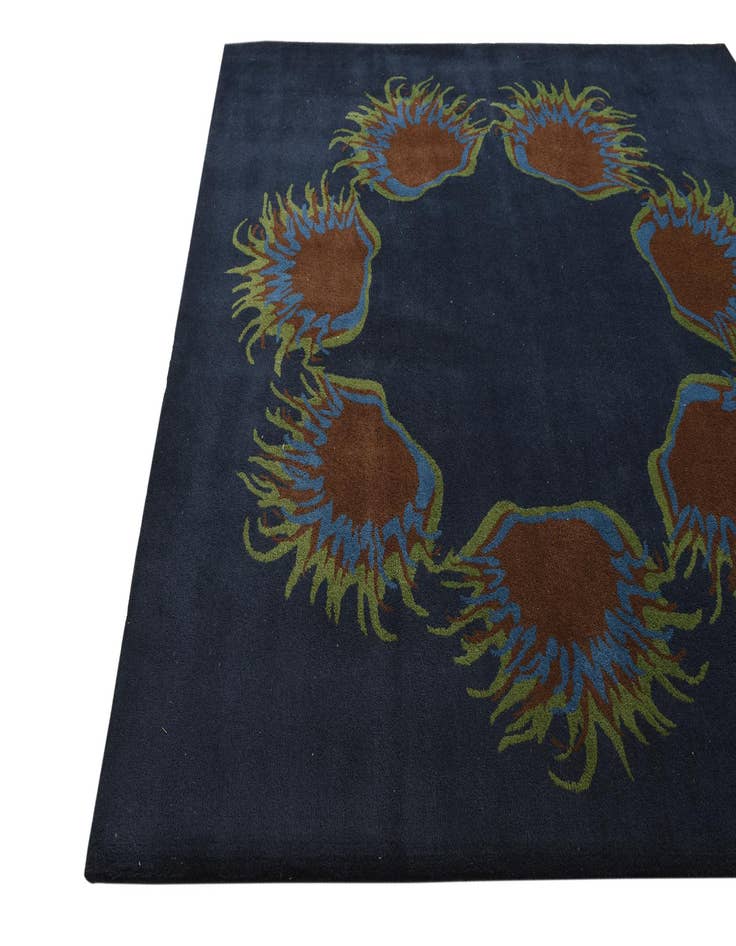 Detail image of  7' 6 x 7' 7 Luna Square Rug