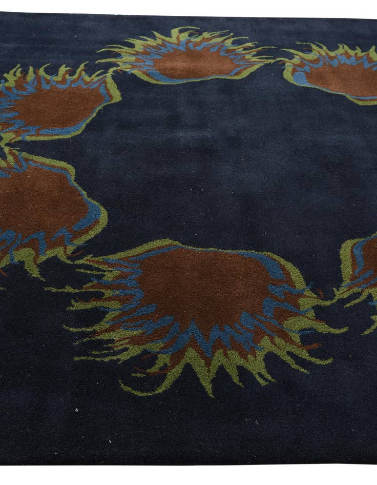Detail image of  7' 6 x 7' 7 Luna Square Rug