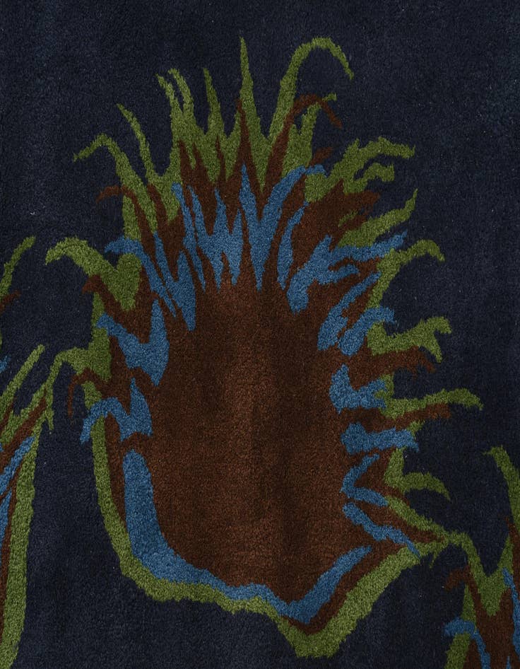 Detail image of  7' 6 x 7' 7 Luna Square Rug