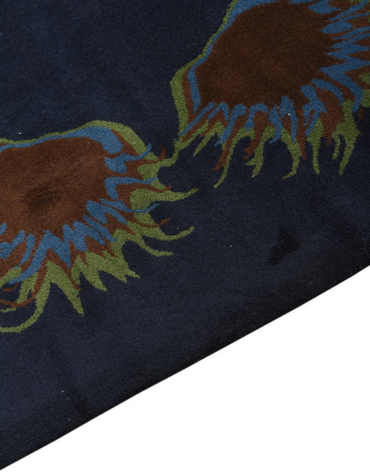 Detail image of  7' 6 x 7' 7 Luna Square Rug