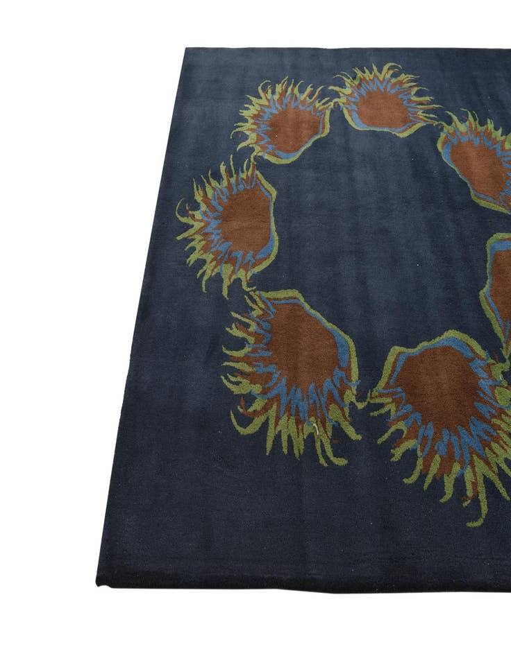 Detail image of  7' 6 x 7' 7 Luna Square Rug