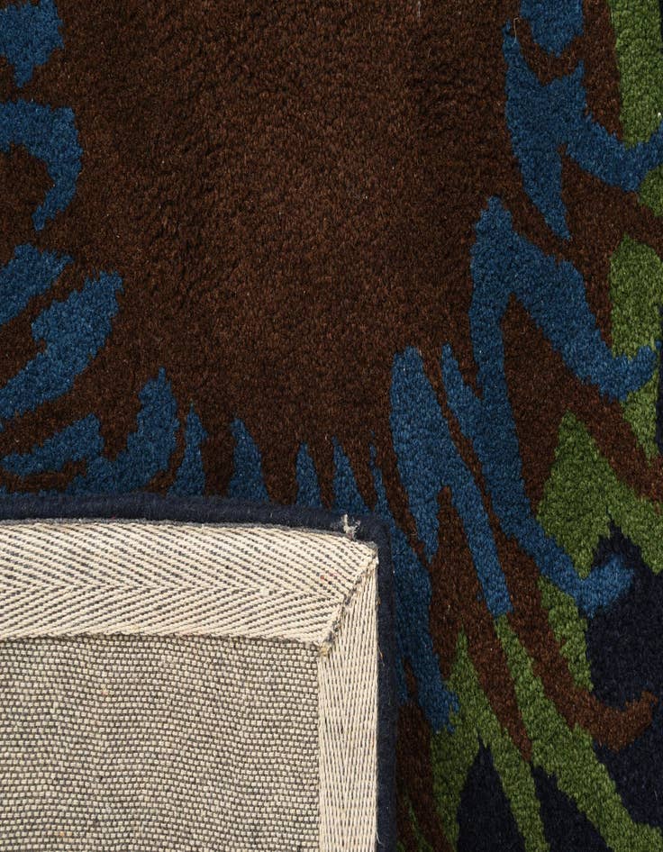 Detail image of  7' 5 x 7' 6 Luna Square Rug