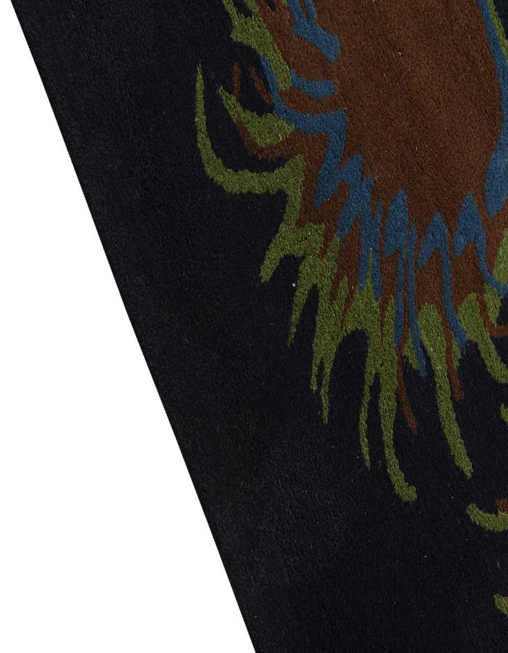 Detail image of  7' 6 x 7' 6 Luna Square Rug