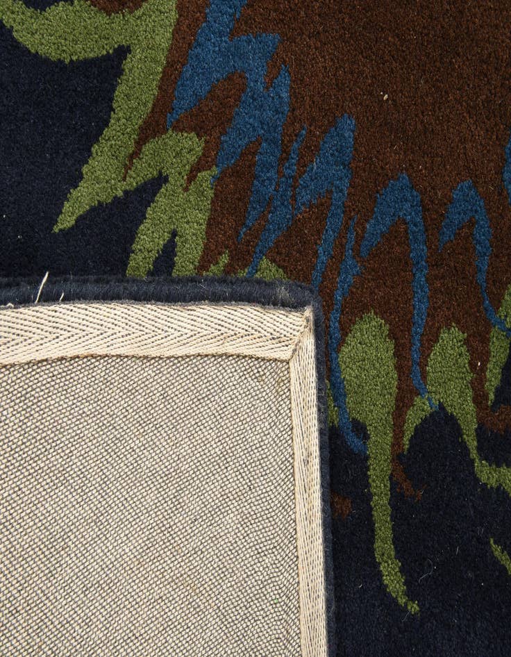 Detail image of  7' 5 x 7' 7 Luna Square Rug