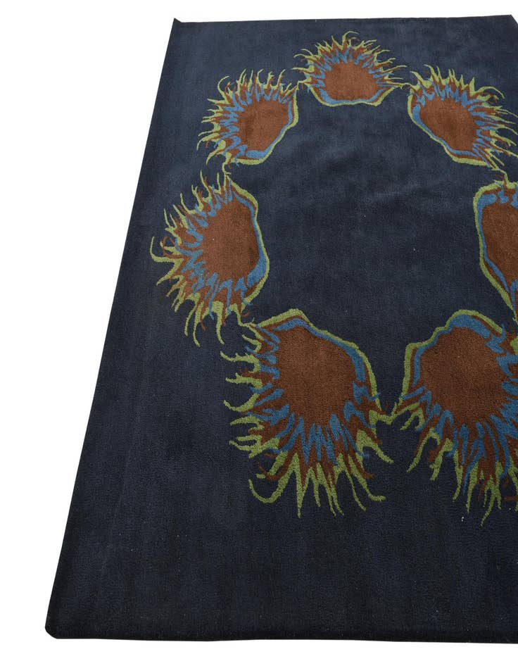 Detail image of  7' 5 x 7' 6 Luna Square Rug