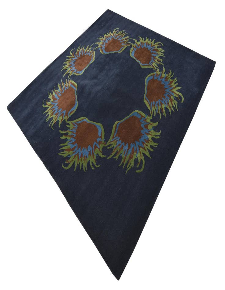 Detail image of  7' 6 x 7' 7 Luna Square Rug