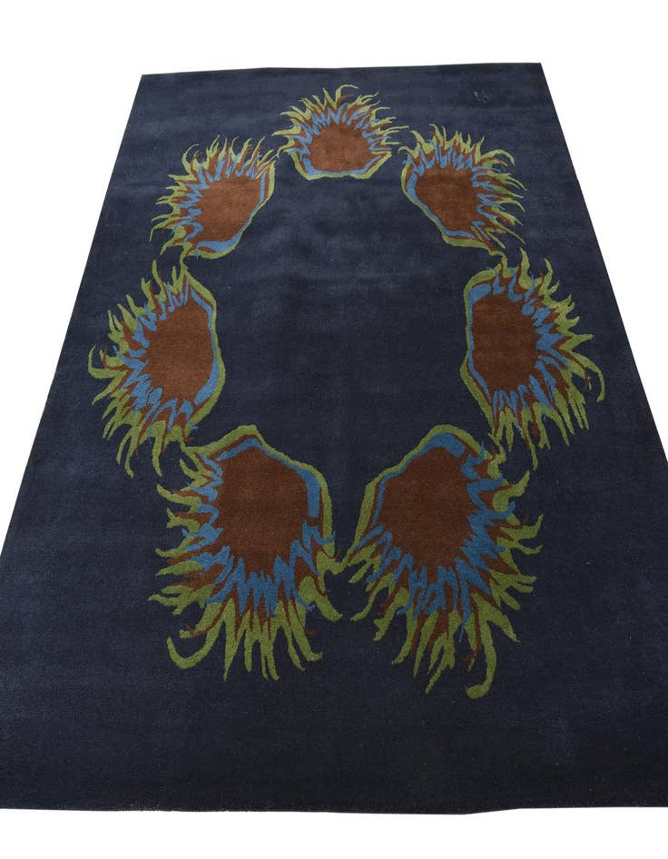 Detail image of  7' 6 x 7' 7 Luna Square Rug