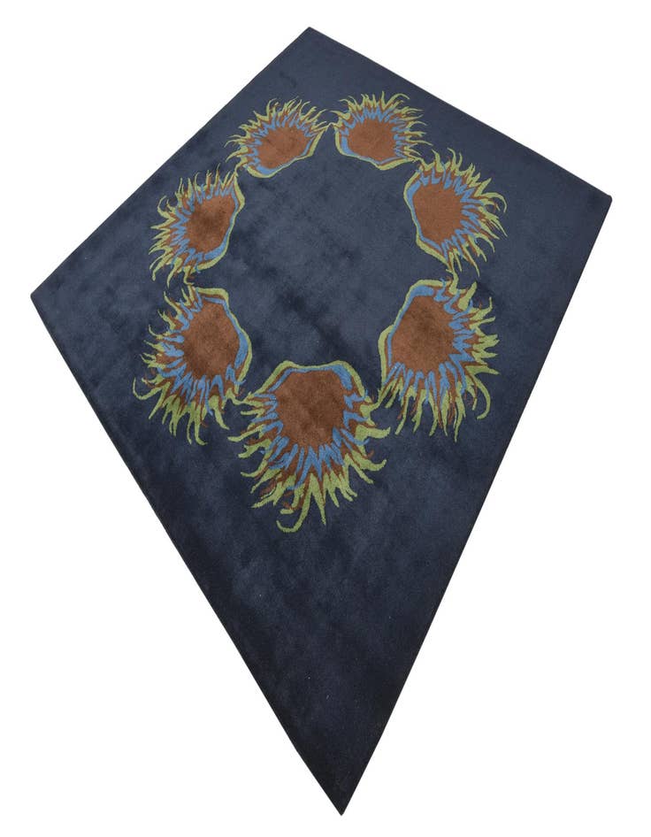 Detail image of  7' 5 x 7' 6 Luna Square Rug