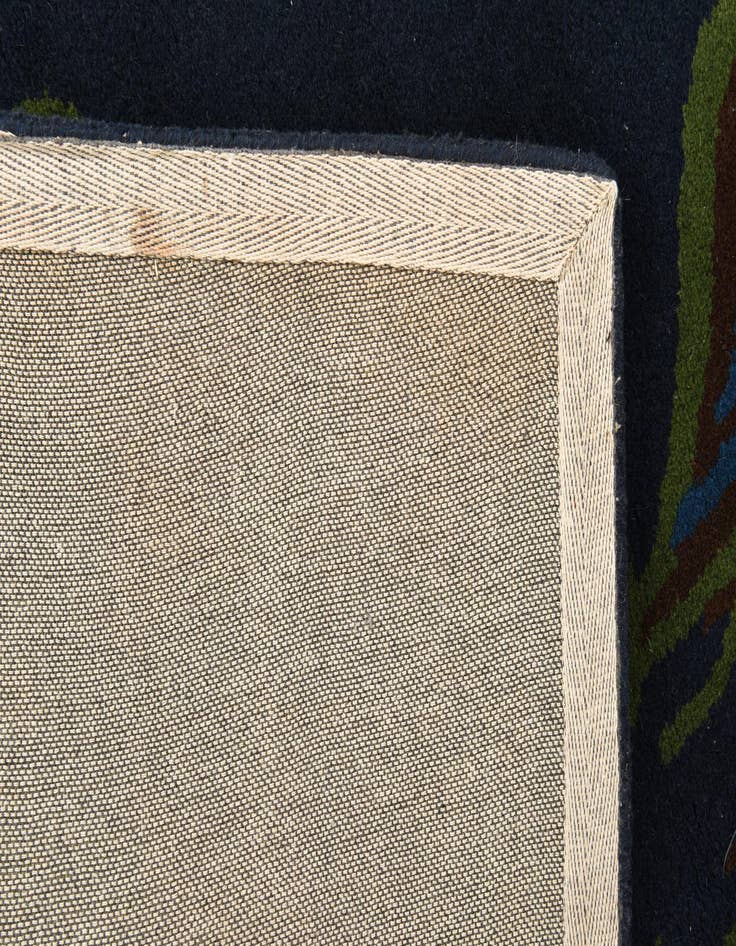 Detail image of  7' 6 x 7' 7 Luna Square Rug