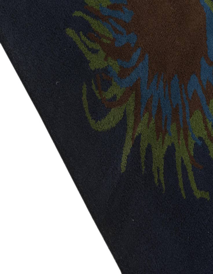 Detail image of  7' 6 x 7' 7 Luna Wool Square Rug