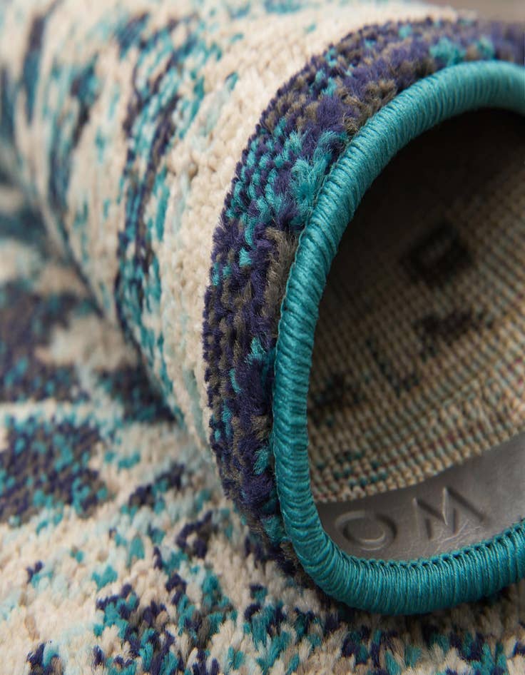 Detail image of  7' 10 x 7' 10 Madeline Square Rug