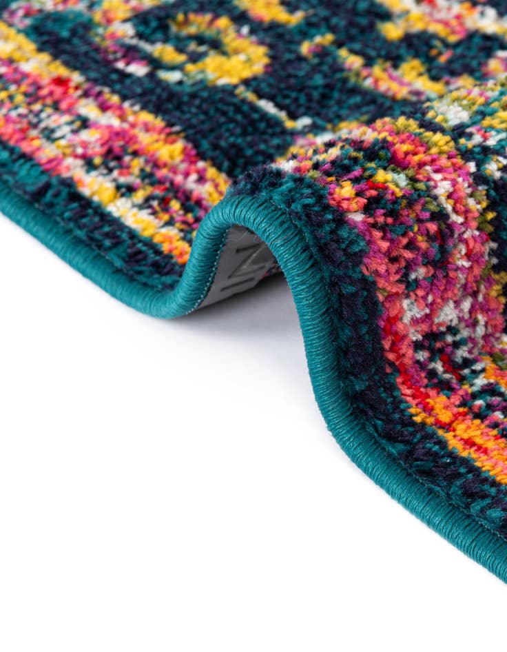 Detail image of  7' 10 x 7' 10 Madeline Square Rug