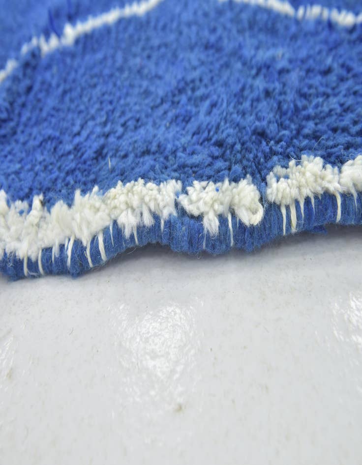 Detail image of  3' 6 x 4' 5  Hand Knotted Moroccan Wool Square Rug