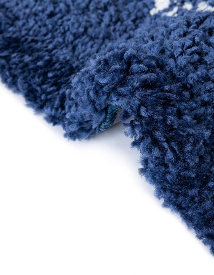 Detail image of  8' x 8' Moroccan Shag Square Rug