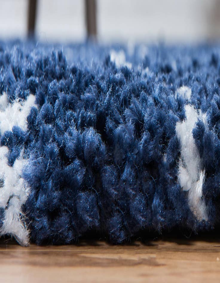 Detail image of  8' x 8' Moroccan Shag Square Rug