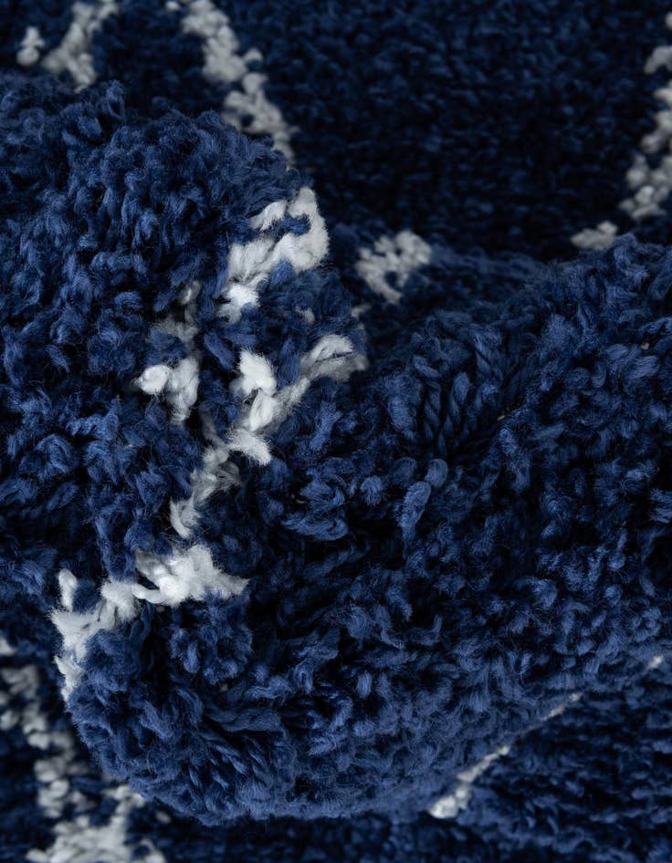 Detail image of  8' x 8' Moroccan Shag Square Rug