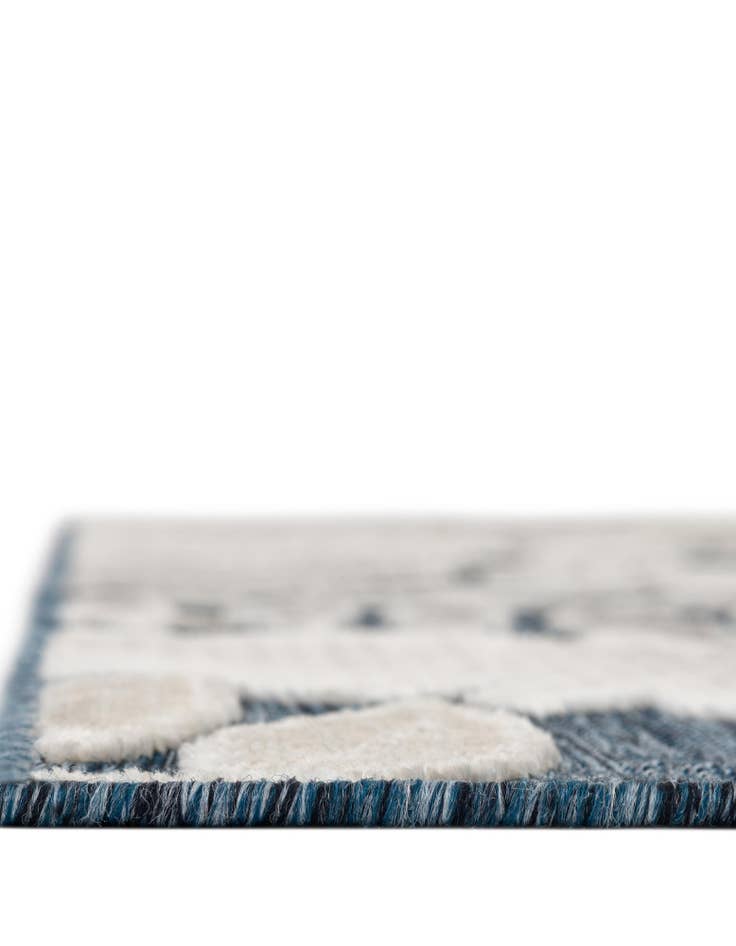 Detail image of  8' 2 x 8' 2  Washable Botanical Indoor / Outdoor Square Rug