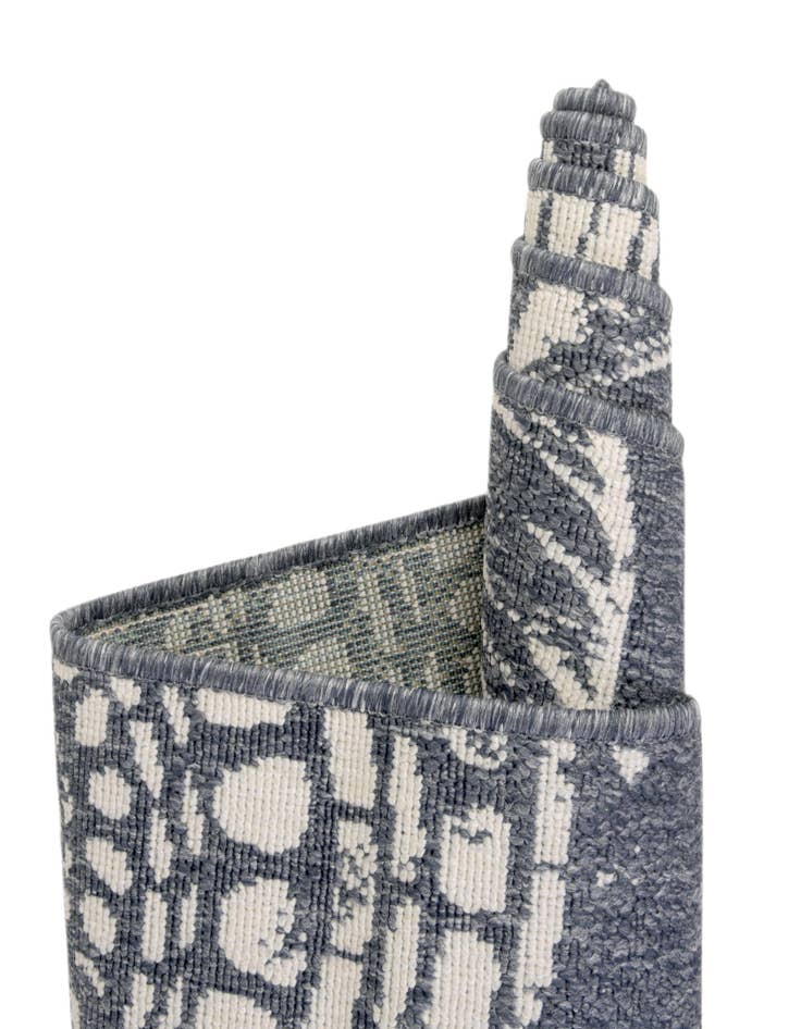 Detail image of  7' 10 x 7' 10  Washable Coastal Indoor / Outdoor Square Rug