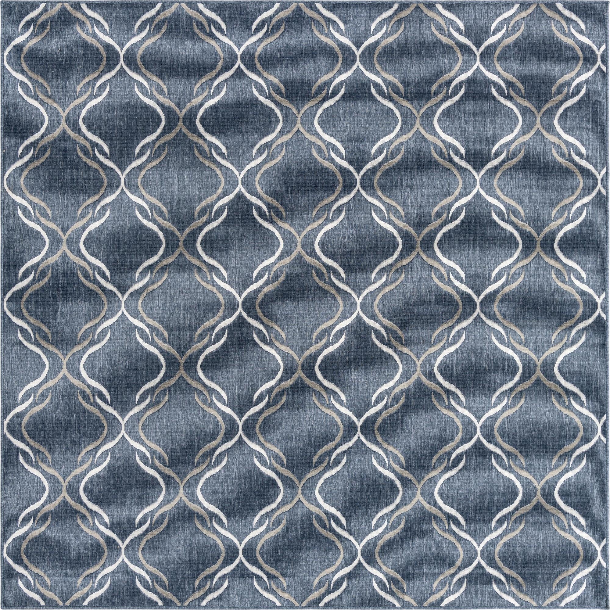  7' 10 x 7' 10  Washable Lattice Indoor / Outdoor Square Rug