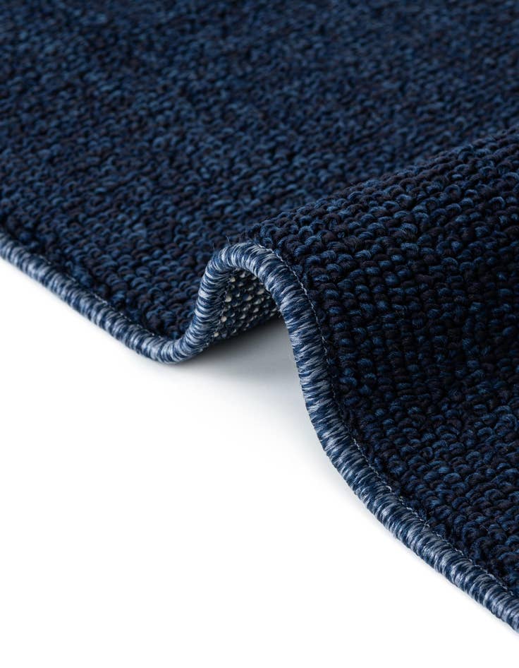Detail image of  7' 10 x 7' 10  Washable Solid Indoor / Outdoor Square Rug