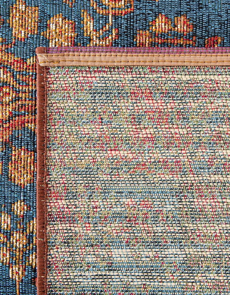 Detail image of  10' x 10'  Washable Traditional Indoor / Outdoor Square Rug