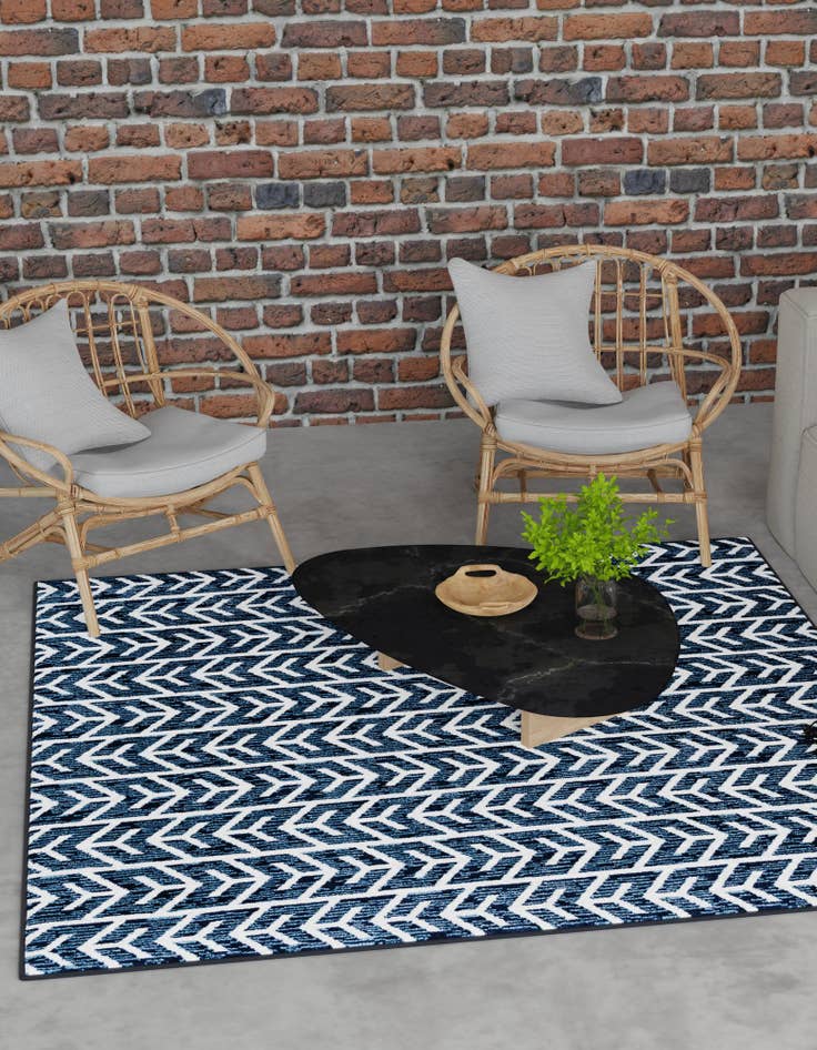 7' 10 x 7' 10  Washable Sabrina Soto Aston Indoor / Outdoor Square Rug