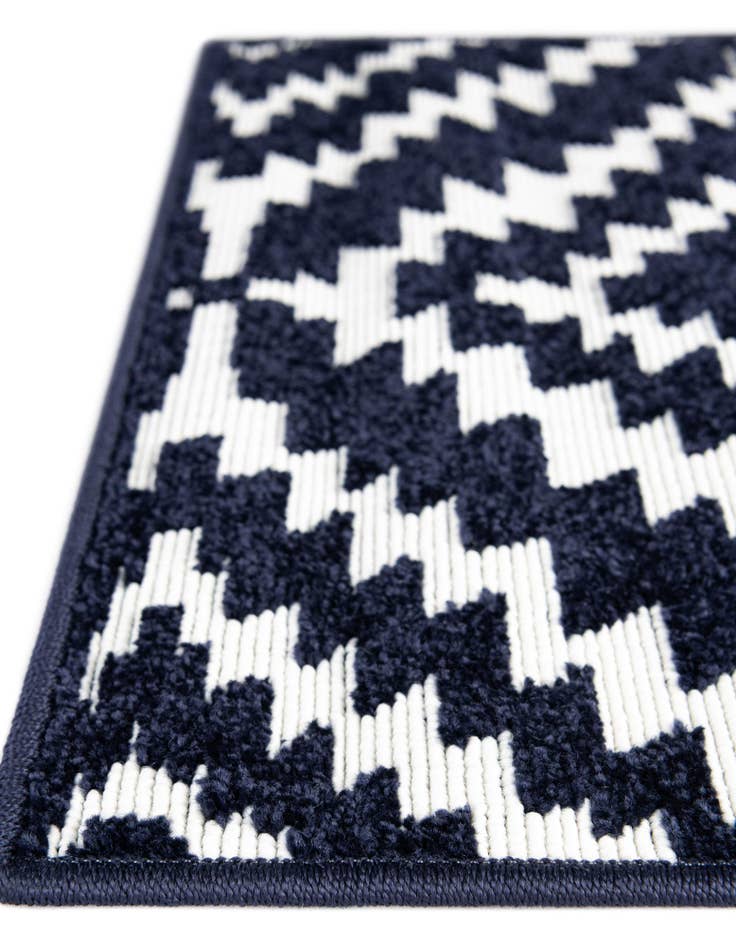 Detail image of  7' 10 x 7' 10  Washable Sabrina Soto Indoor / Outdoor Square Rug