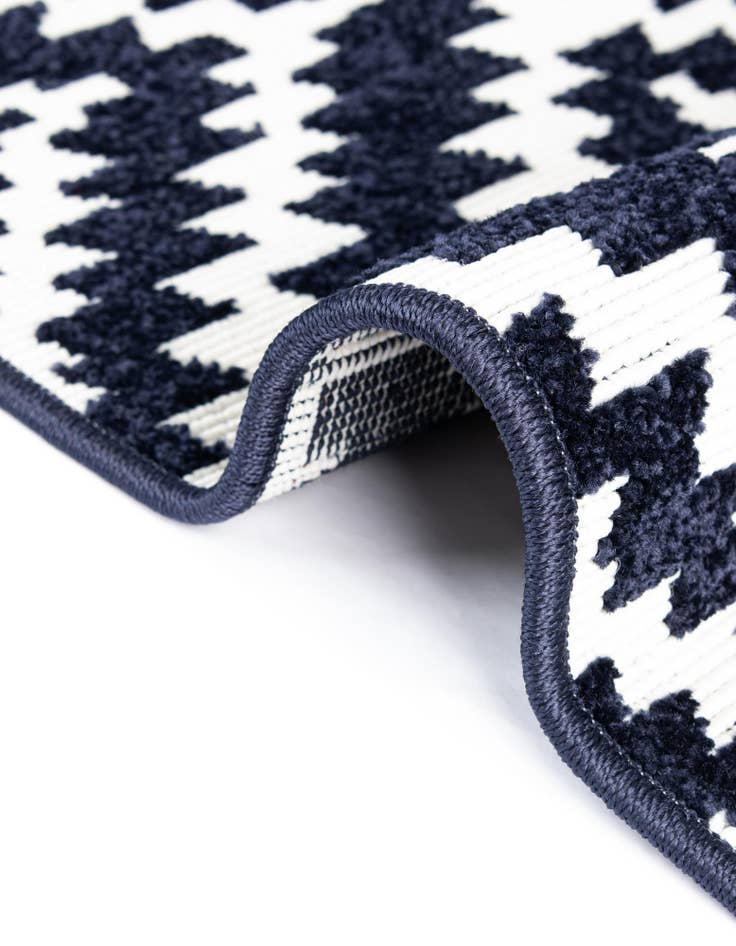 Detail image of  7' 10 x 7' 10  Washable Sabrina Soto Indoor / Outdoor Square Rug