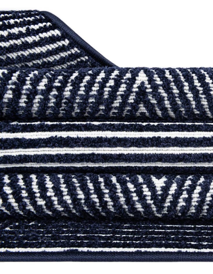 Detail image of  7' 10 x 7' 10  Washable Sabrina Soto Indoor / Outdoor Square Rug