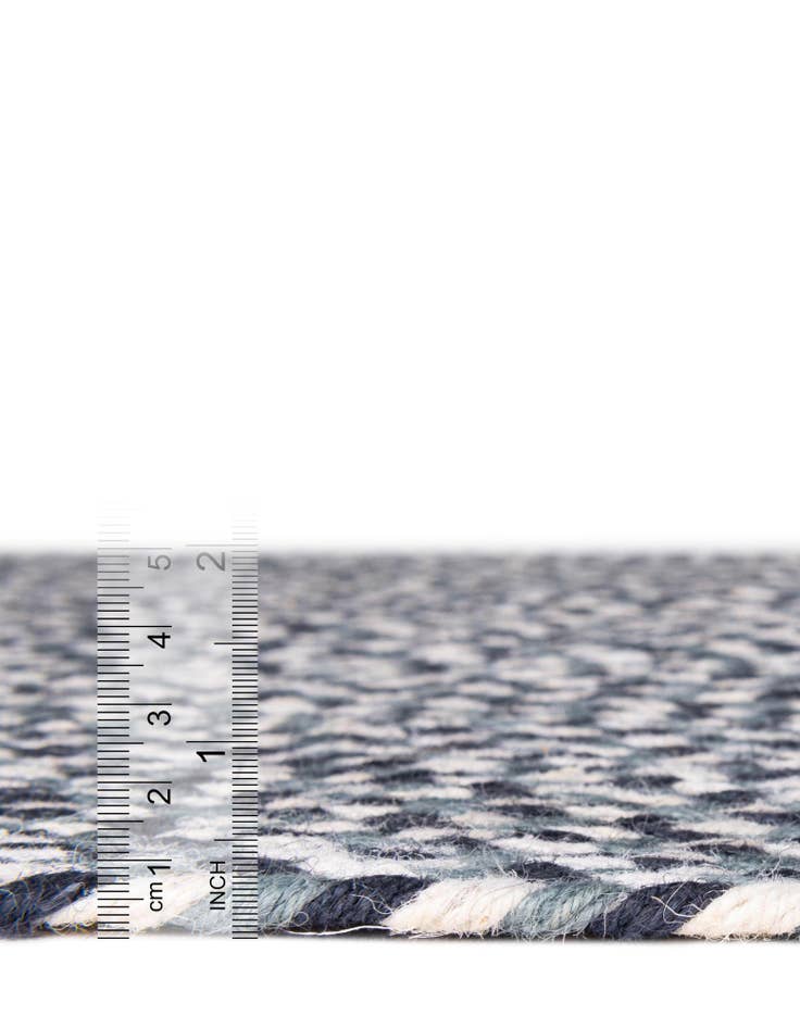 Detail image of  7' 10 x 7' 10  Hand Tweed Braided Jute Square Rug