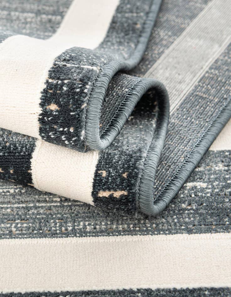 Detail image of Jill Zarin 7' 10 x 7' 10 Uptown Lenox Hill Square Rug