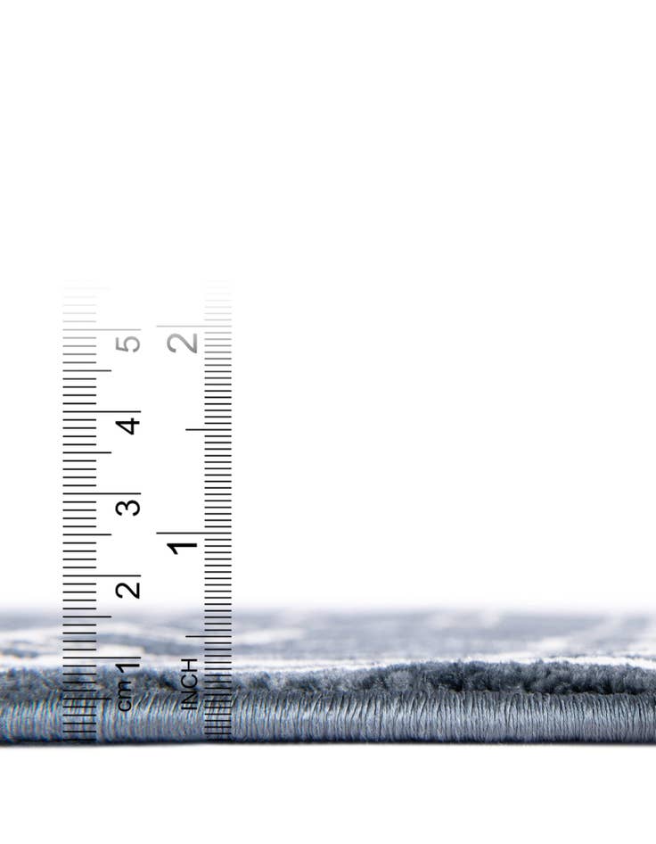 Detail image of Jill Zarin 7' 10 x 7' 10 Metropolitan Uptown Square Rug