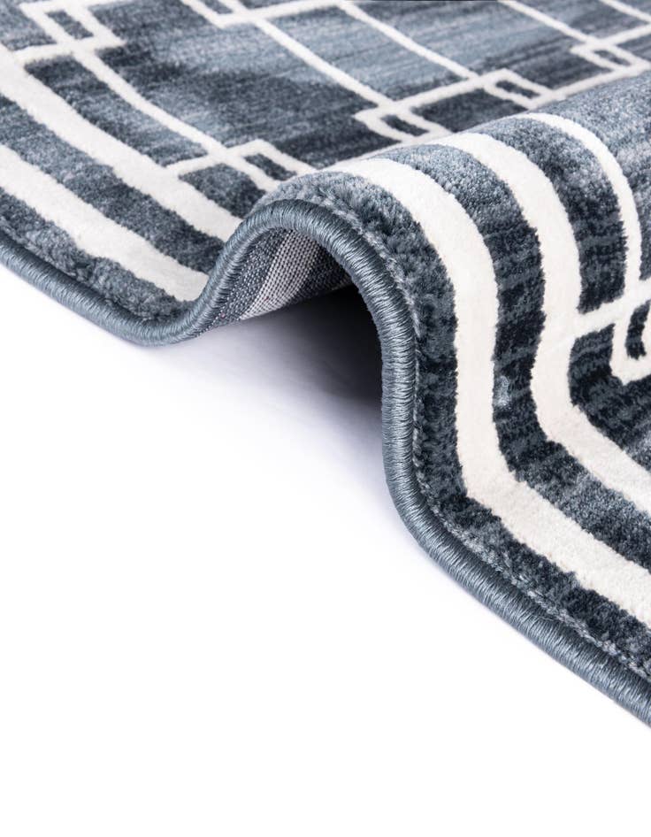Detail image of Jill Zarin 7' 10 x 7' 10 Metropolitan Uptown Square Rug