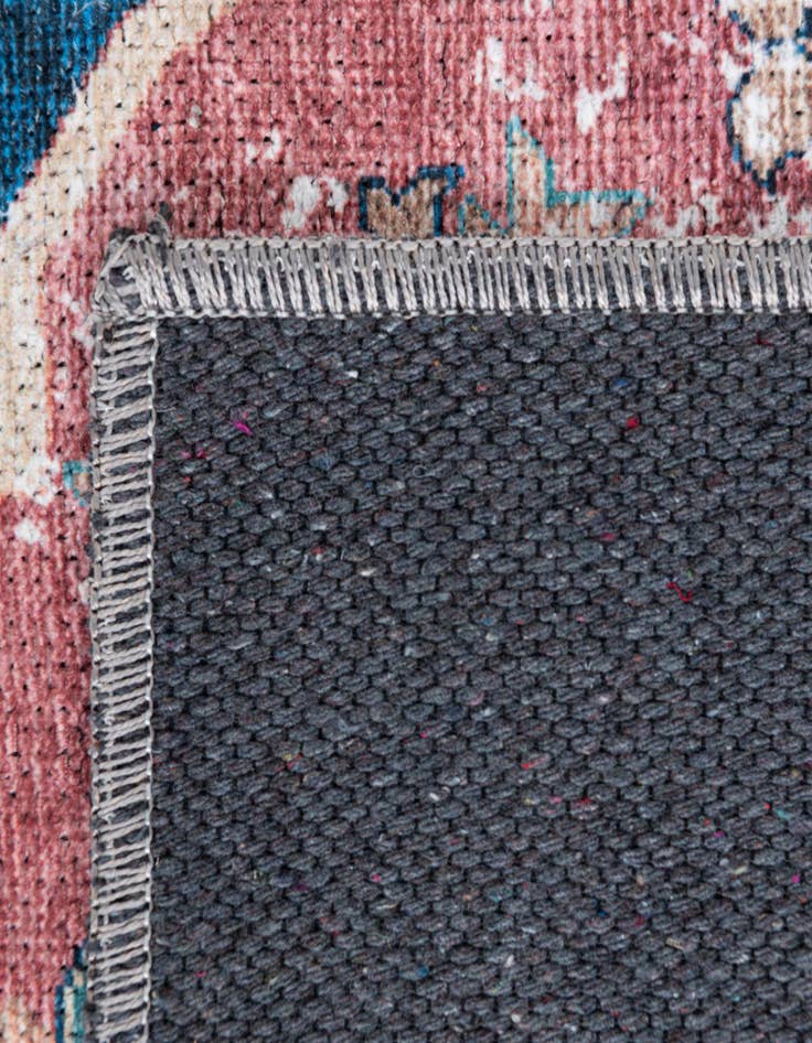 Detail image of  7' 10 x 7' 10  Washable Yara Square Rug