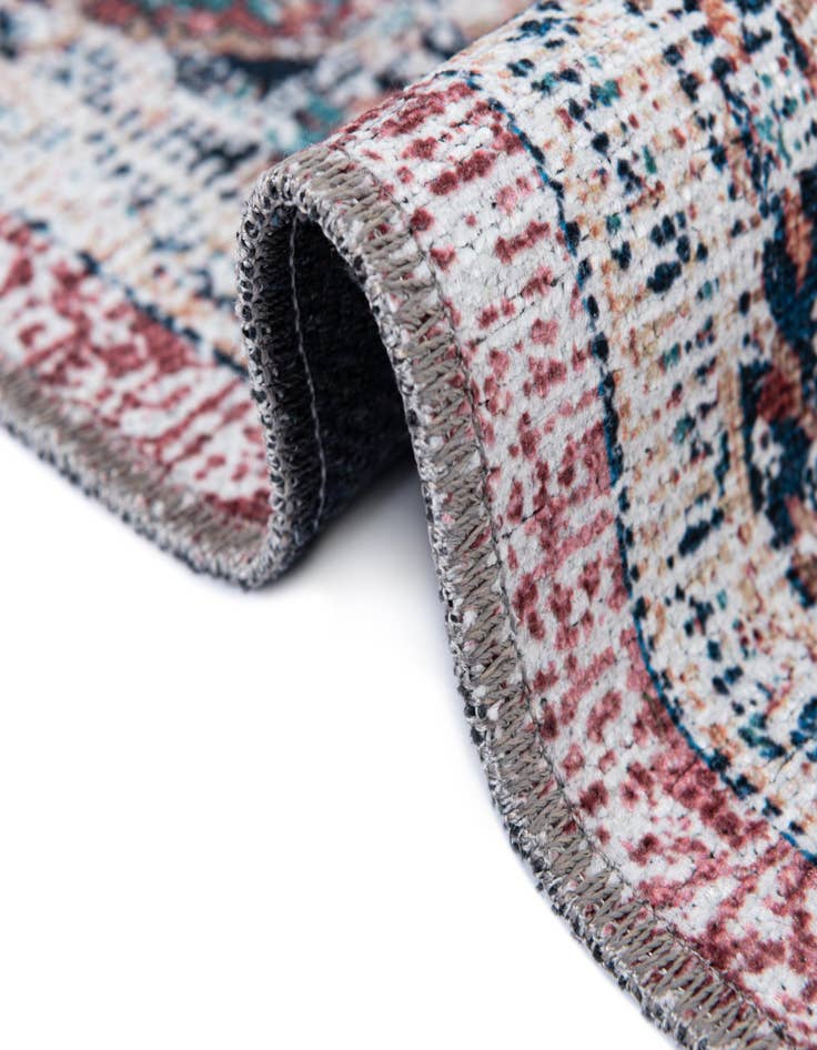 Detail image of  7' 10 x 7' 10  Washable Yara Square Rug