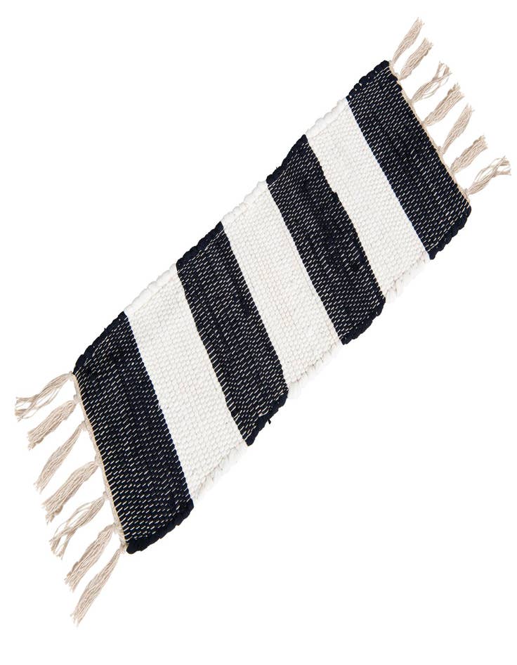 Detail image of  0' 9 x 2' 6  Hand Woven Chindi Rag Stair Rug