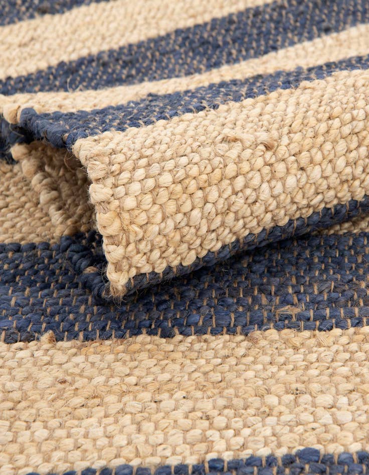 Detail image of  4' 1 x 6' 1  Hand Braided Jute Rug