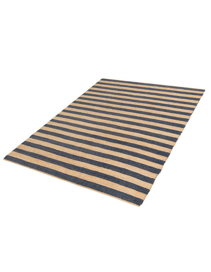 Detail image of  7' 10 x 10'  Hand Braided Jute Rug