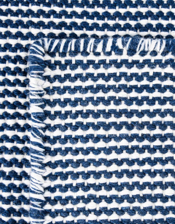 Detail image of  9' x 12'  Washable Jill Zarin Palm Springs Indoor / Outdoor Rug