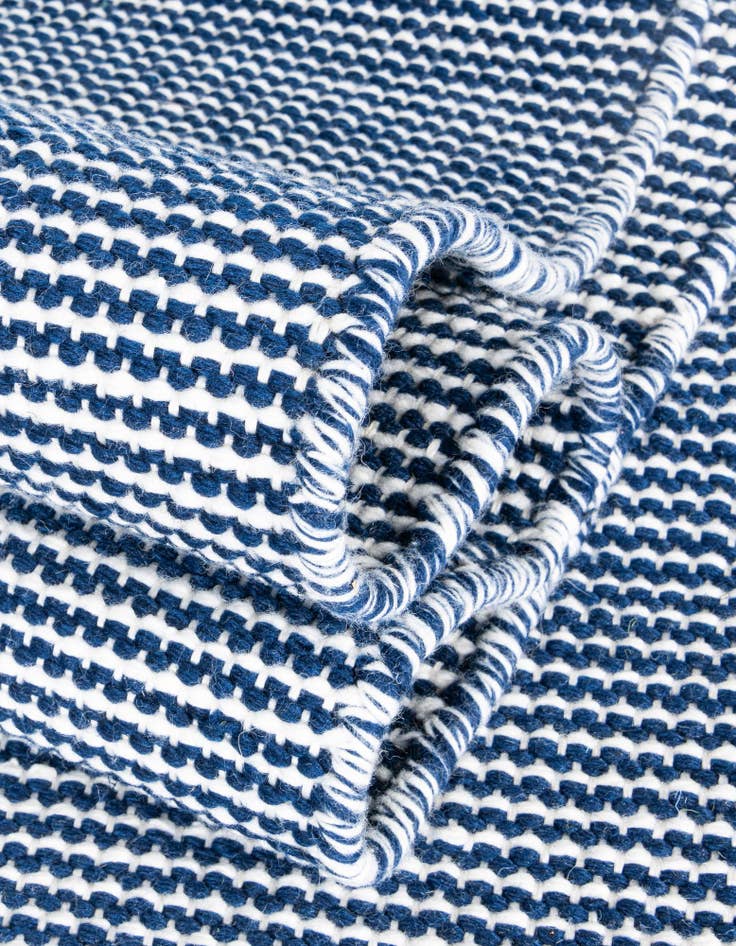 Detail image of  9' x 12'  Washable Jill Zarin Palm Springs Indoor / Outdoor Rug