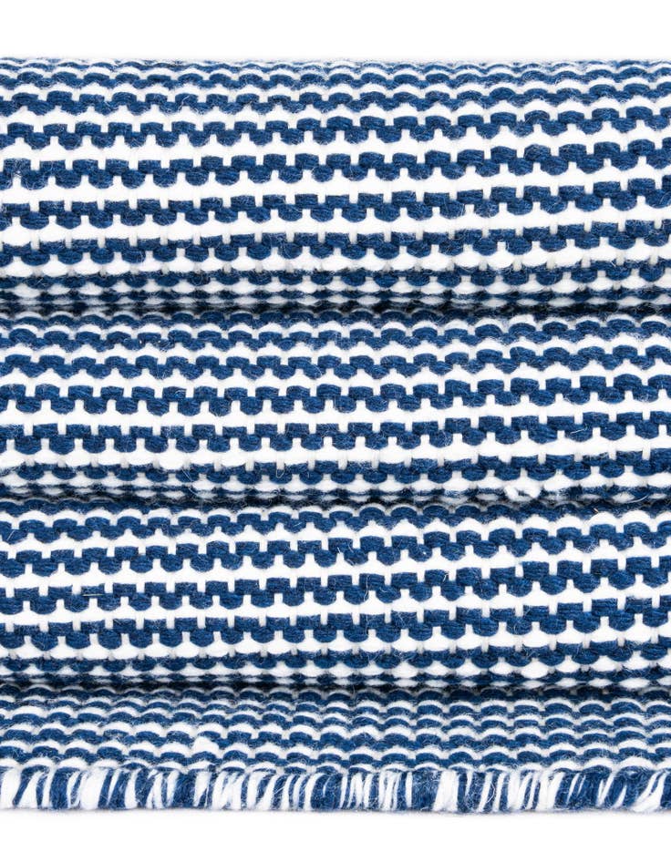 Detail image of  9' x 12'  Washable Jill Zarin Palm Springs Indoor / Outdoor Rug