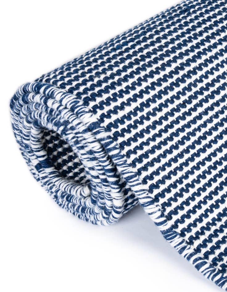 Detail image of  10' x 10'  Washable Jill Zarin Palm Springs Indoor / Outdoor Square Rug