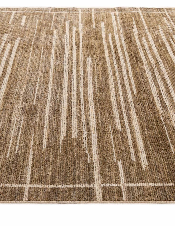 Detail image of  8' 1 x 9' 9  Hand Knotted Darya Wool Rug