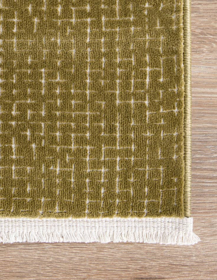 Detail image of  4' x 6' Aakaar Rug