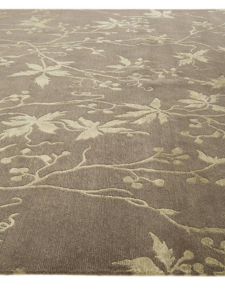 Detail image of  5' 8 x 8'  Hand Knotted Darya Rug