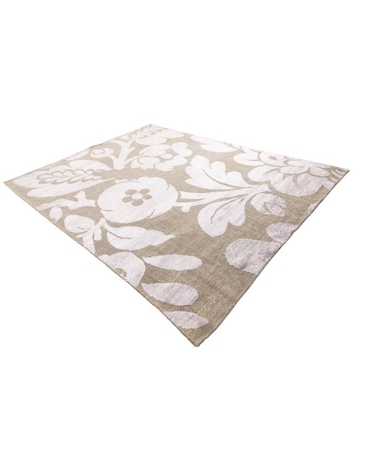 Detail image of  7' 4 x 9' 8  Hand Knotted Darya Rug