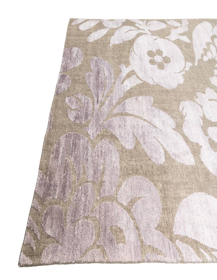 Detail image of  7' 4 x 9' 8  Hand Knotted Darya Rug