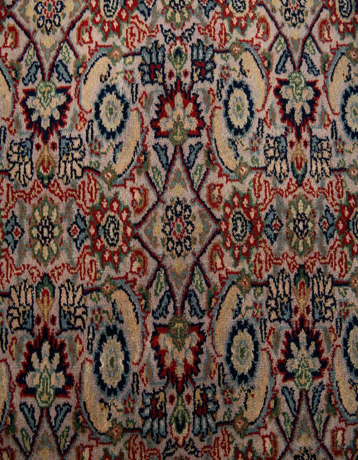 Detail image of  6' 10 x 9' 9  Hand Knotted Farahan Oriental Wool Rug